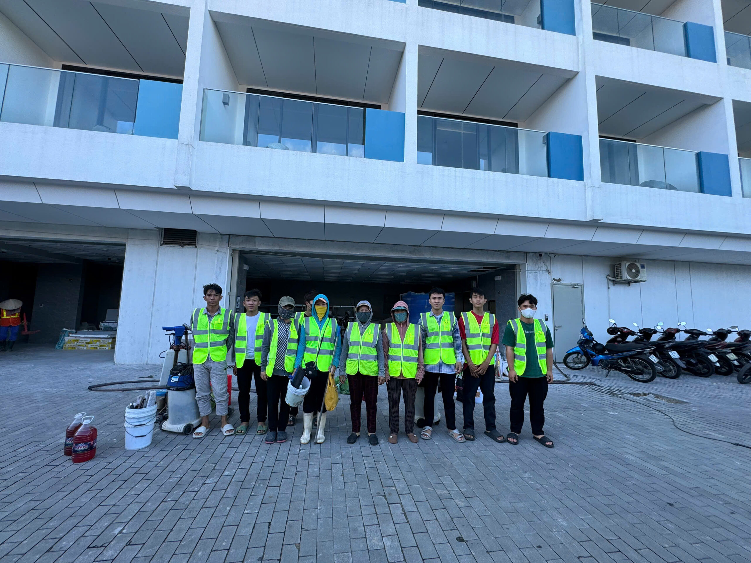 vệ sinh nhà xưởng